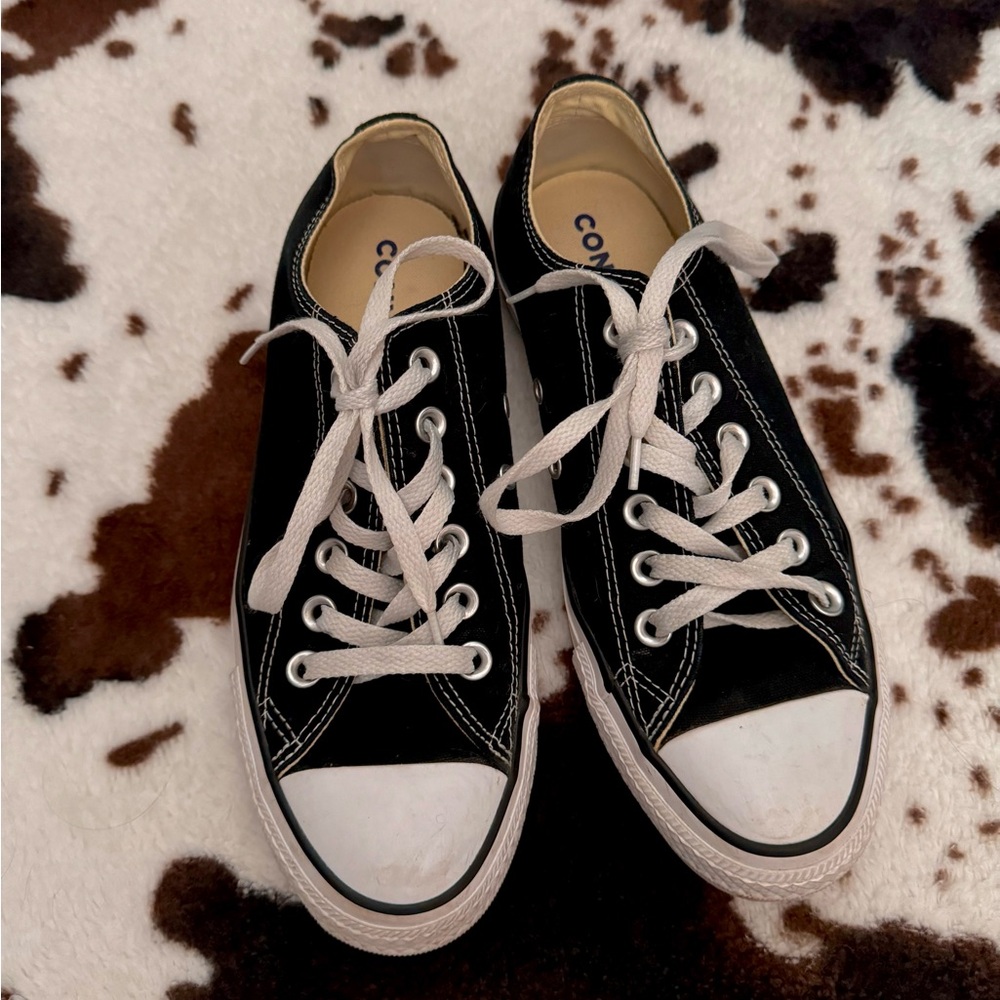 Black Converse